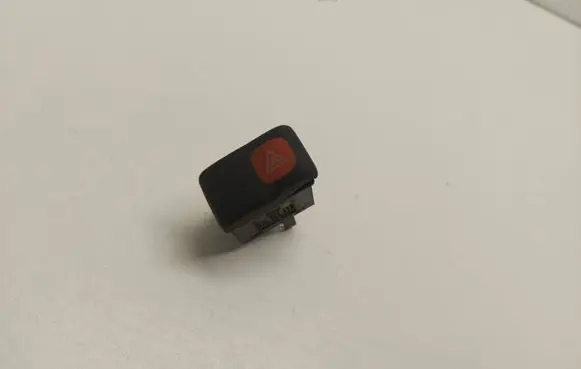 Volkswagen Polo III 6N 6N2 6NF Hazard light switch 6N1953235 6N2953235