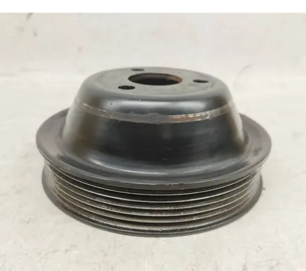 Mercedes-Benz E W124 Water pump pulley 1264600379 A1264600379