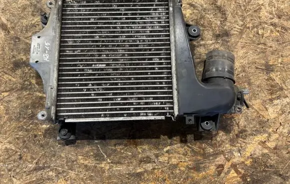 Toyota Hilux (AN10, AN20, AN30) Intercooler radiator TG1270001070