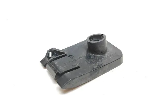Tesla Model X Headlight/headlamp mounting bracket 104695800D
