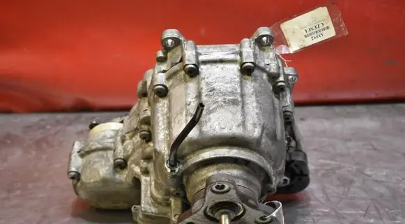 BMW 7 F01 F02 F03 F04 Gearbox transfer box case 7610582