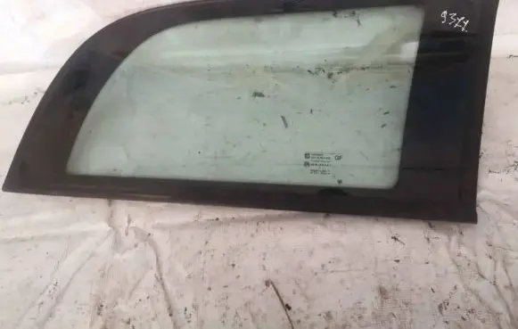 Opel Astra G Rear side window