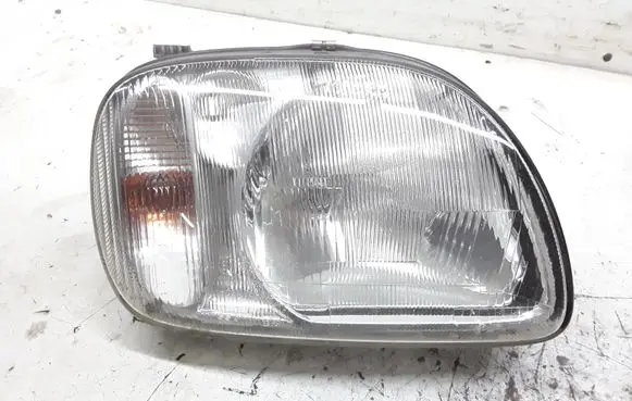 Nissan Micra Headlight/headlamp