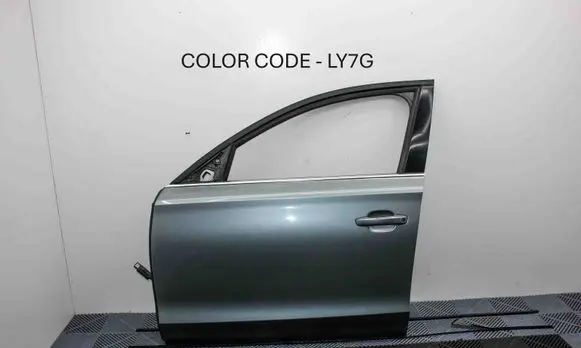 Audi A8 S8 D4 4H Front door