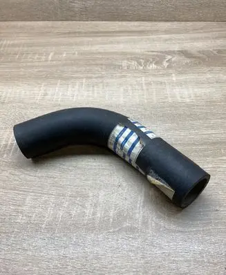 Toyota Corolla Verso E121 Engine coolant pipe/hose 31370000055 3700000055