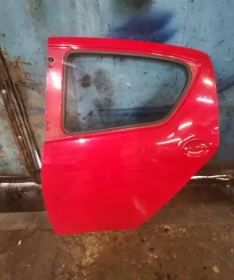 Toyota Aygo AB10 Rear door