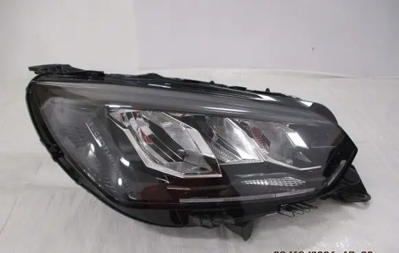 Peugeot 208 Headlight/headlamp