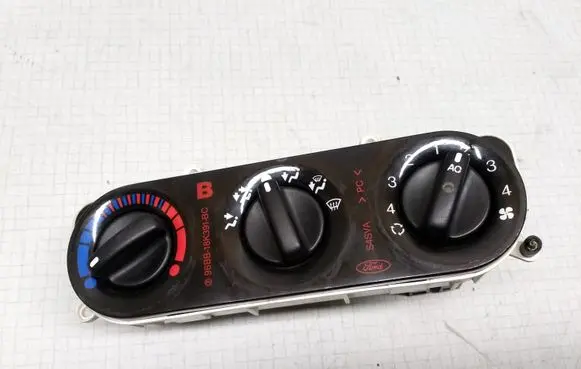 Ford Mondeo MK II Climate control unit 97BW18D451A
