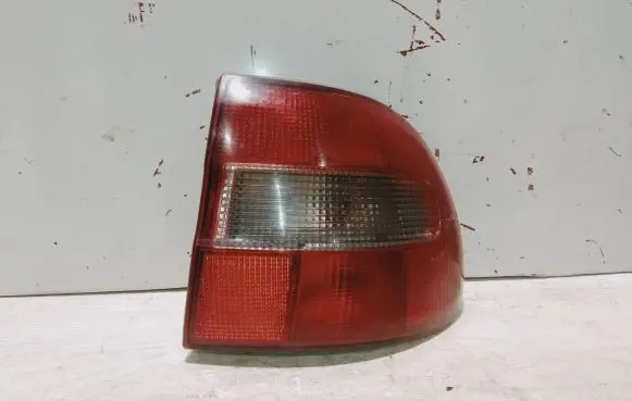 Volvo S40, V40 Rear/tail lights