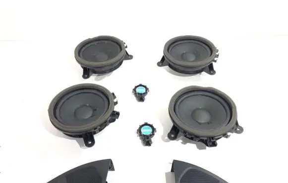 Volvo V60 Audio system kit 3065744530781068