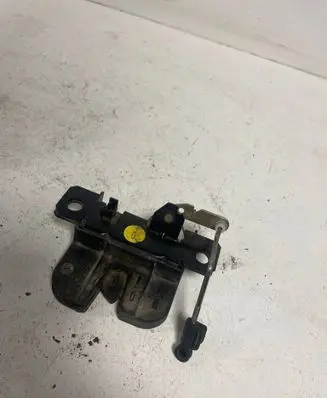 Volkswagen Caddy Tailgate/trunk/boot lock/catch/latch 2K0827505A