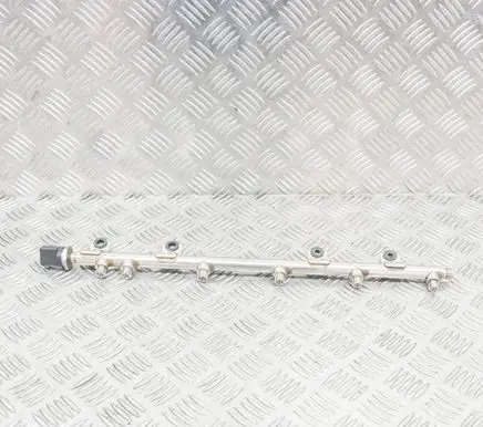 BMW 1 F20 F21 Fuel main line pipe 7628049 0261545072
