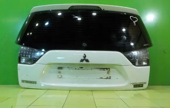 Mitsubishi Outlander Tailgate/trunk/boot lid XP192