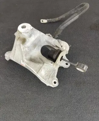 Audi Q5 SQ5 Engine mounting bracket 80A199308 80A199870