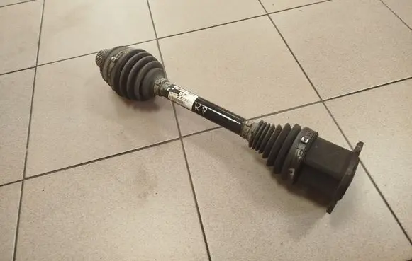 Front driveshaft