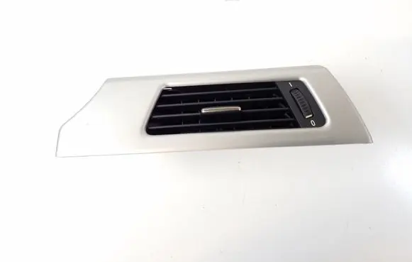 Dashboard side air vent grill/cover trim