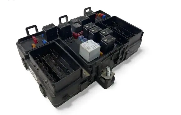 Ford Ranger Fuse module LB3T14D068CB