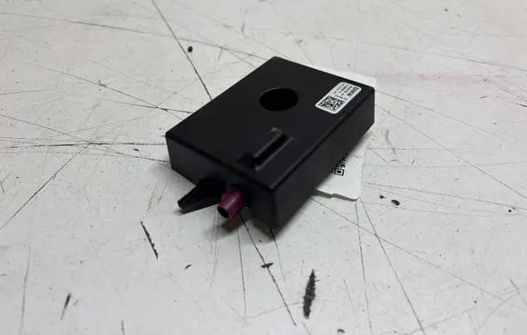BMW 2 F22 F23 Aerial antenna amplifier 21889810 9325735 50110218