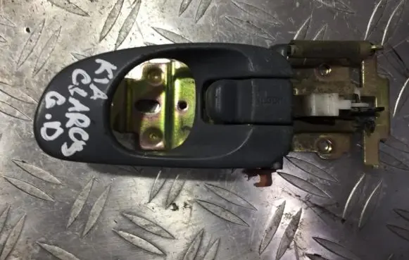 KIA Clarus Rear door interior handle