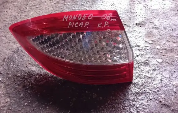Ford Mondeo MK IV Rear/tail lights
