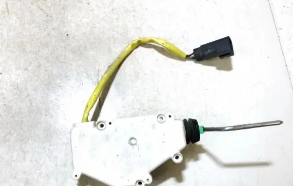 Volkswagen Sharan Central locking motor 7m0959775c 95vw9b241ab
