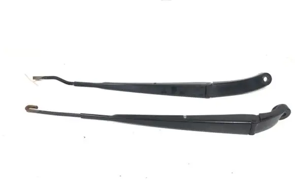 Honda Civic IX Front wiper blade arm