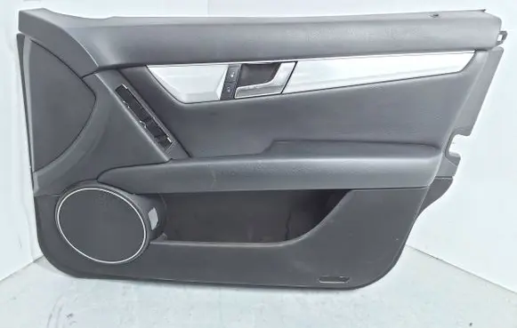 Mercedes-Benz C W204 Front door card panel trim A2047202463 0006198334 20110718T656