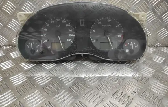 Volkswagen Sharan Speedometer (instrument cluster) 7M0919881Q