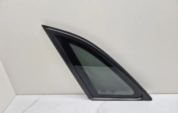 Audi Q3 8U Rear side window 8U0845299C 8U0845299CNVB 8U0845299