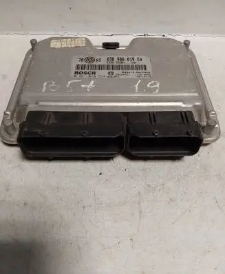 Ford Galaxy Engine control unit/module 038906019FA 0281010554
