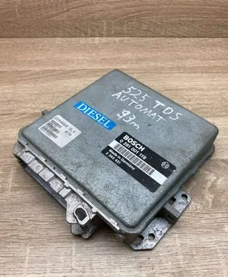 BMW 5 E34 Engine control unit/module ECU 2243421 0281001119