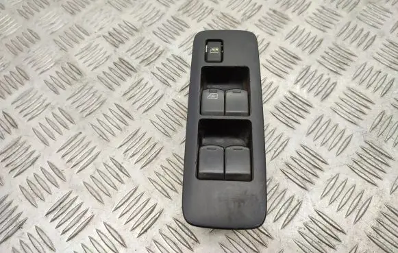 Nissan Qashqai Electric window control switch 25401BB60B