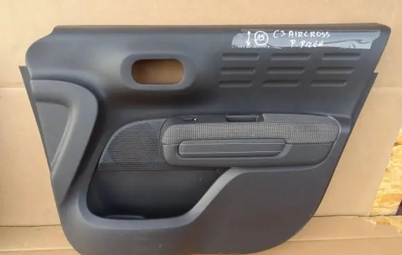 Citroen C3 Aircross Front door card panel trim