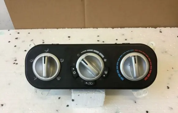 Dodge Caliber Climate control unit P55111847AD