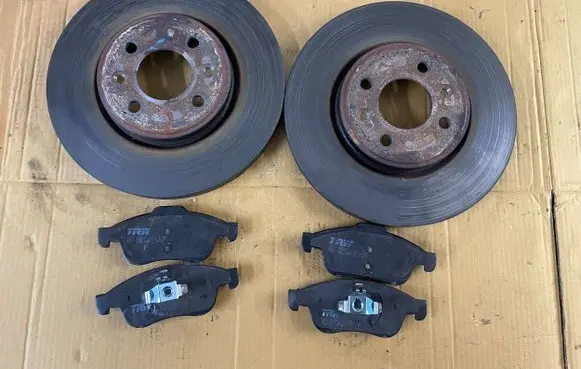 Dacia Dokker Front brake disc 2352532425