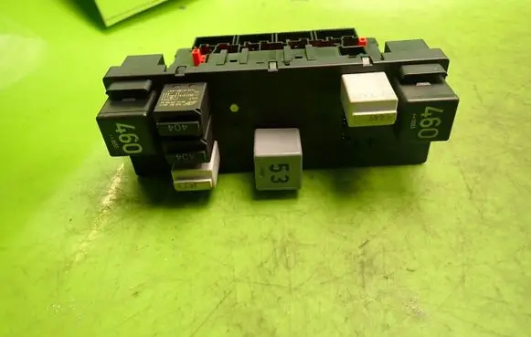 Volkswagen PASSAT B6 Comfort/convenience module 3C0937049H