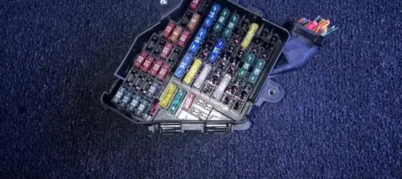 Audi A4 S4 B6 8E 8H Fuse box set