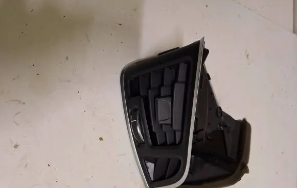 Ford C-MAX II Dashboard side air vent grill/cover trim AM51R018B08AGW 1755924