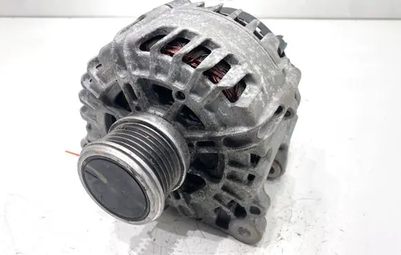 Skoda Octavia Mk4 Generator/alternator 05L903026E