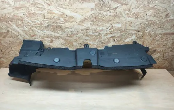 Toyota Yaris Cross Radiator trim 16681F3011