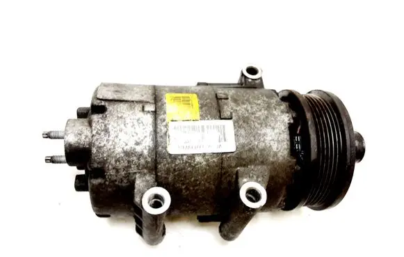 Volvo V50 Air conditioning (A/C) compressor (pump)