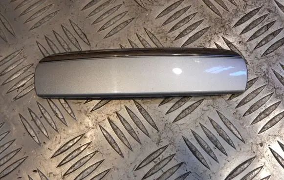 Audi A6 S6 C6 4F Front door handle cover 4F0839239B 43197
