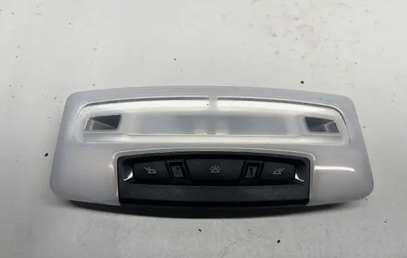 BMW 2 F22 F23 Front seat light 43931628801