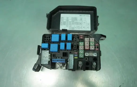 KIA Rio Fuse module 919401G012