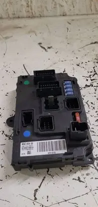 Citroen C6 Fuse module 9656148180