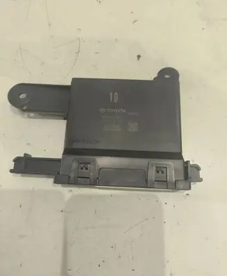 Toyota RAV 4 (XA50) Other control units/modules 8865042811 2775006230