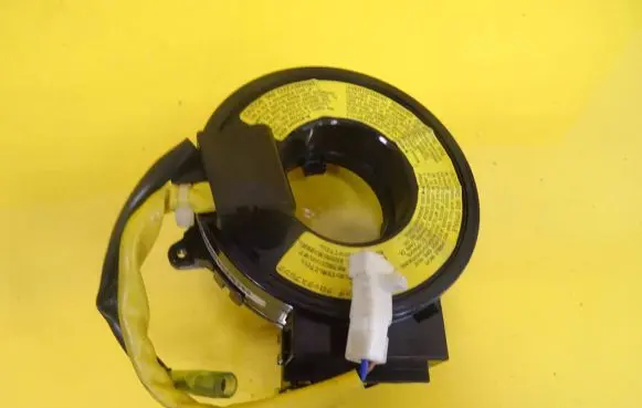 Mitsubishi Space Wagon Airbag slip ring squib (SRS ring)