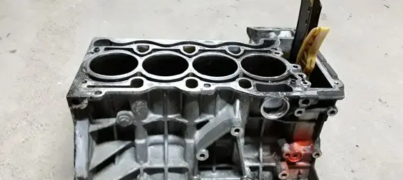 BMW 3 E90 E91 Engine block N46B20BA A088H516