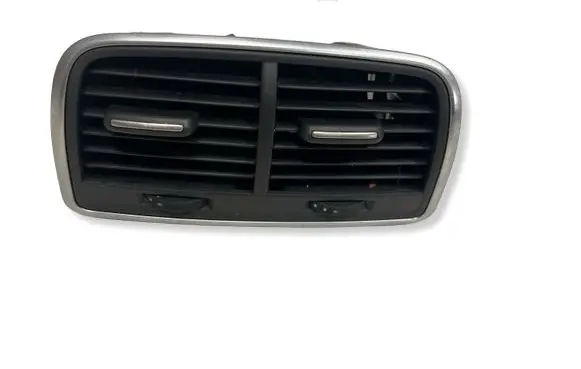 Audi A7 S7 4G Rear air vent grill 4G0819203