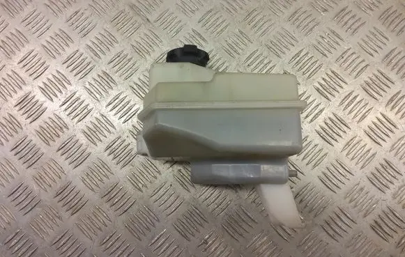 KIA Pro Cee'd II Coolant expansion tank/reservoir 25430-A2000